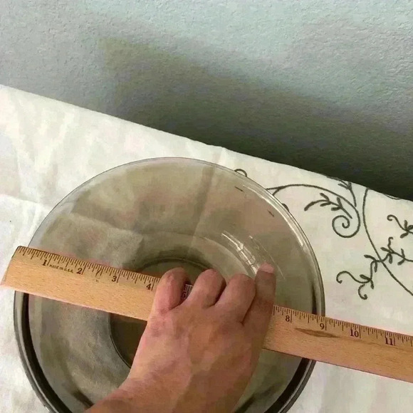 VTG arcoroc made in france large smoked bowl - Picture 7 of 8